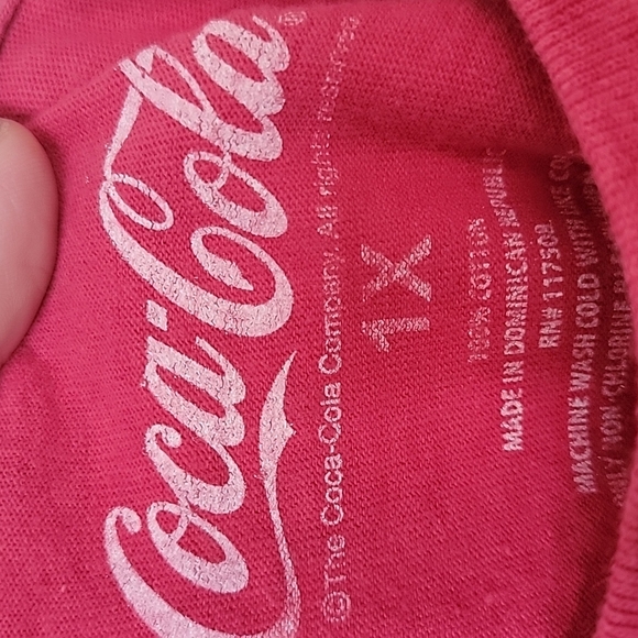 Coca Cola cropped short sleeve top - Picture 3 of 4